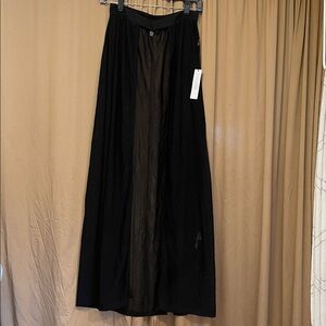 NWT Women’s S Black Swim Coverup clasp Closure on Waist Summer Beach Party Vaca